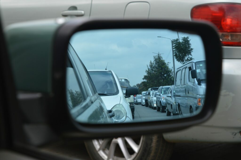 Rear view mirror photo